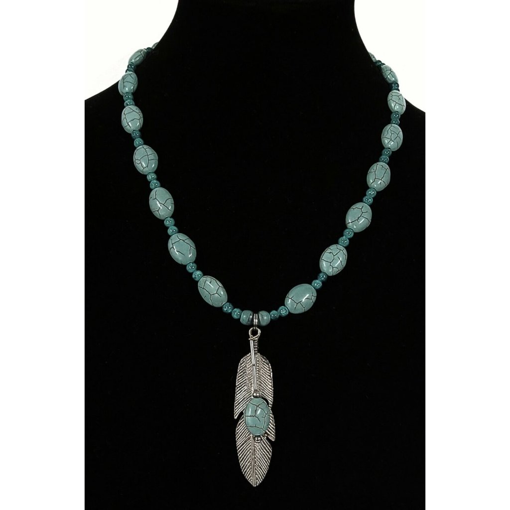 Southwestern Style Faux Turquoise Beaded 3" Feather Pendant Necklace 18" Silver